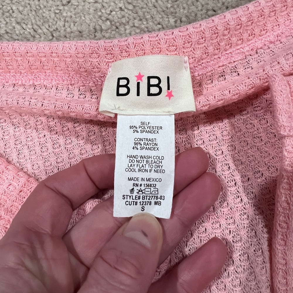 Bibi long sleeve top. Small. Pink